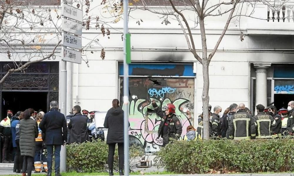 Τραγωδία στη Βαρκελώνη: 4 νεκροί από φωτιά σε εγκαταλελειμμένο κτίριο